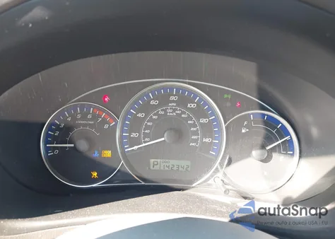 2010 Subaru Forester 2.5X Premium z USA, uszkodzony, nr VIN JF2SH6CC7AH749313